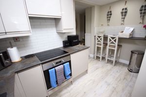 Photo 9- click for photo gallery